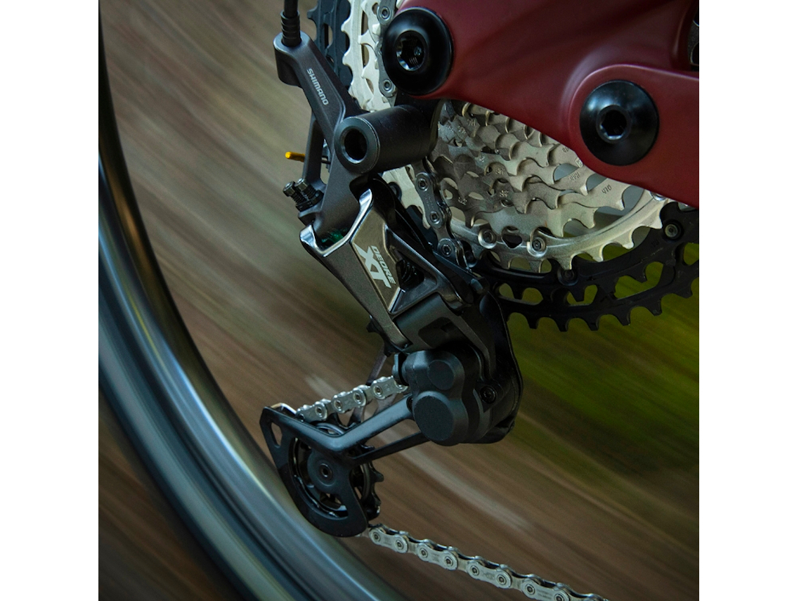 Shimano Deore XT RD-M8100-GS Shadow RD + 12 Speed Rear Derailleur - Image 4